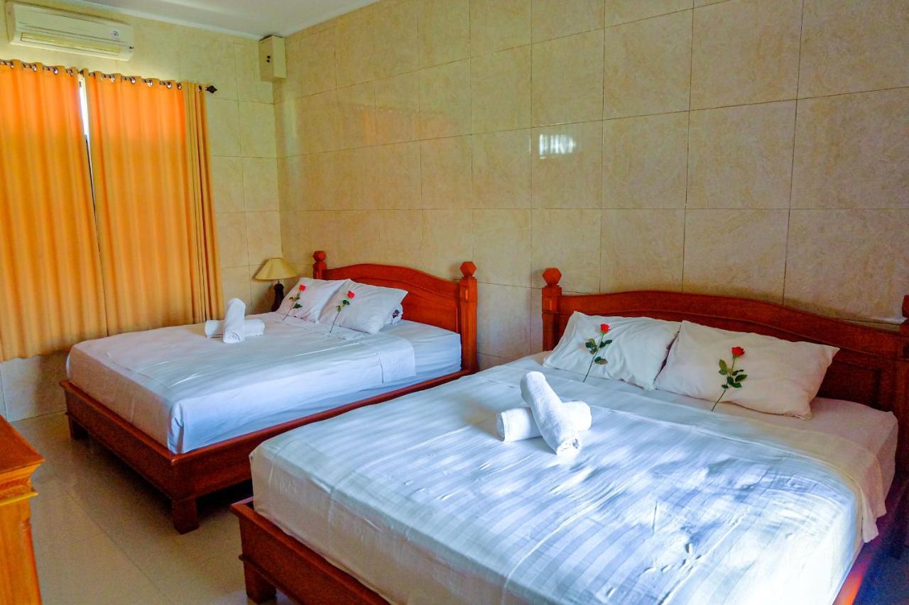 Adi Homestay Canggu Eksteriør billede