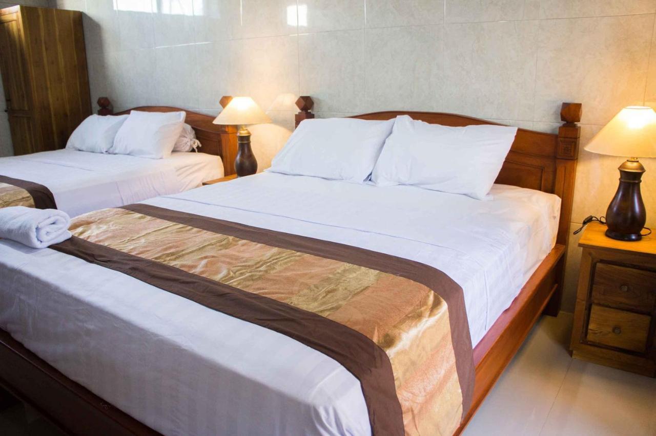 Adi Homestay Canggu Eksteriør billede