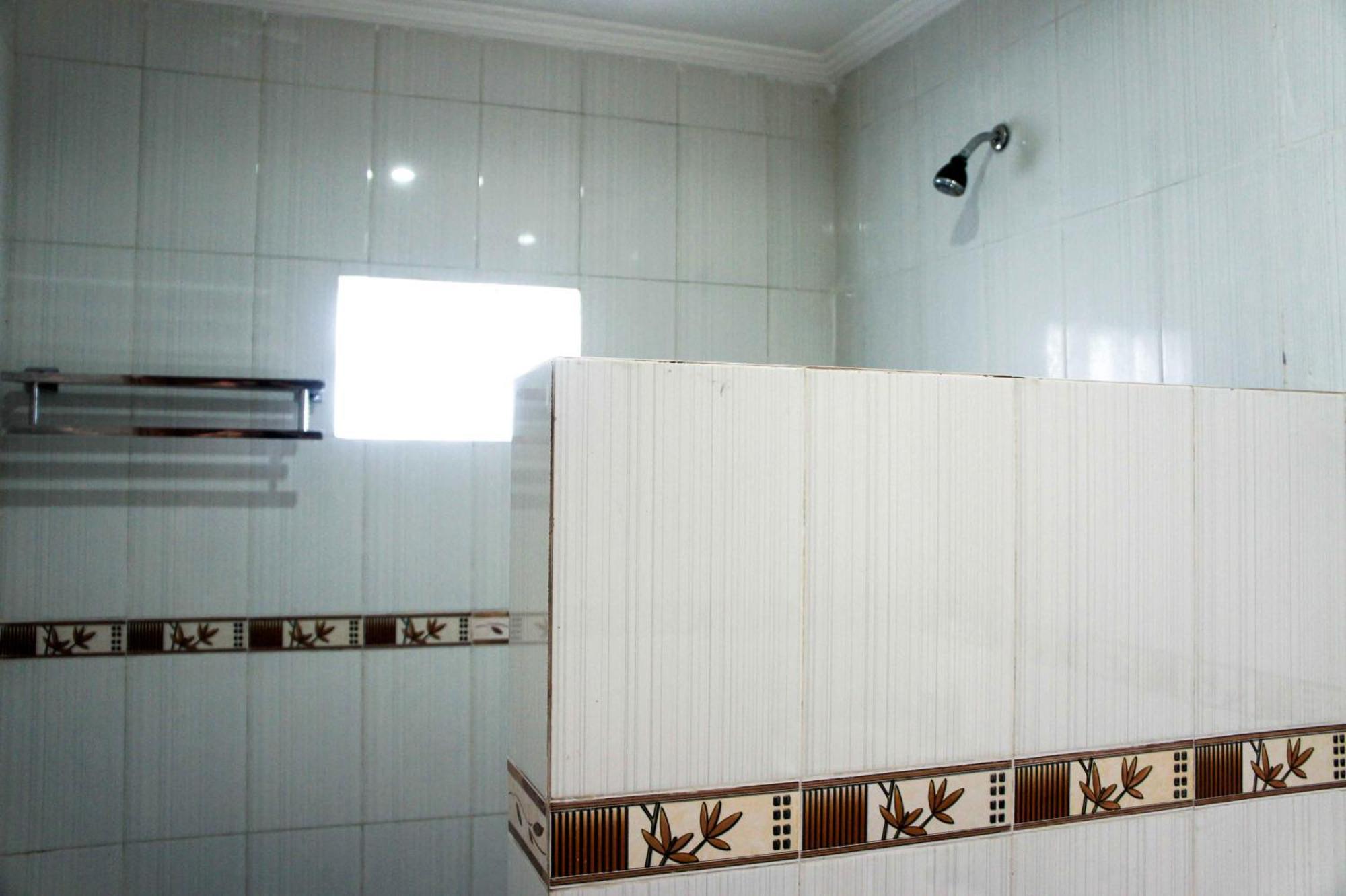 Adi Homestay Canggu Værelse billede
