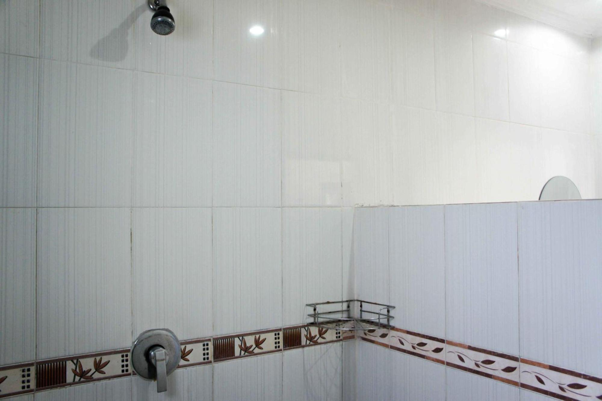Adi Homestay Canggu Værelse billede